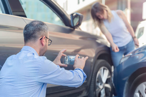 Professional Full Coverage Car Insurance technician working in Bonita Springs, FL